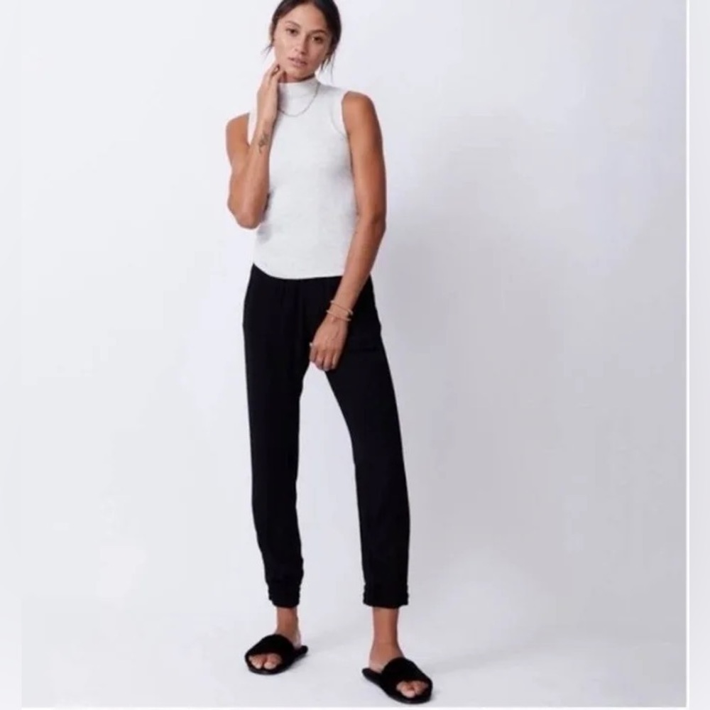 NWT Monrow Crepe Skinny Joggers Black S